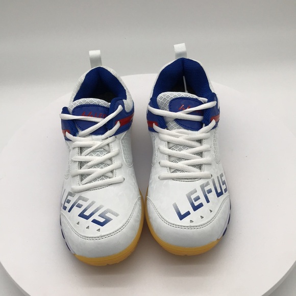 LEFUS unisex  Lightweight  Pickleball shoes size 7 US